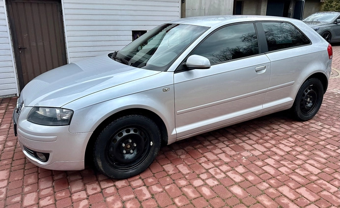 Audi A3 cena 17500 przebieg: 205000, rok produkcji 2007 z Jaworzno małe 326